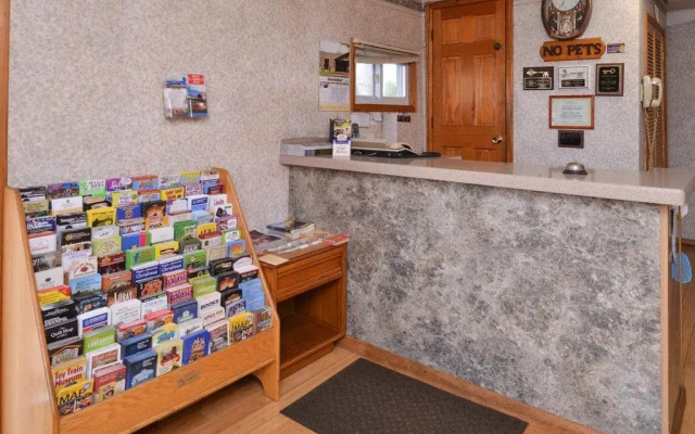 Red Carpet Inn Ronks