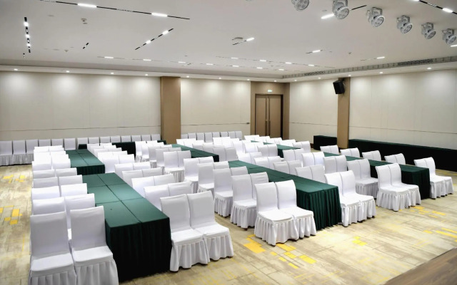 Ding Zhou International Hotel