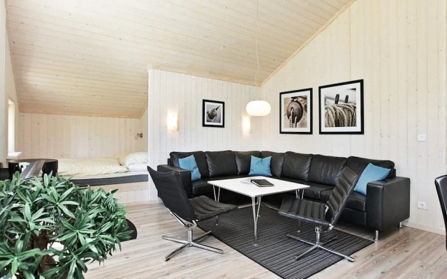 5 Star Holiday Home in Grossenbrode