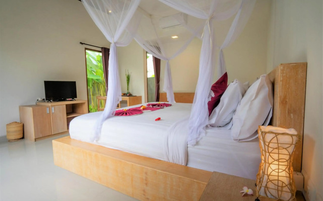 Three Gold Luxury Private Villa