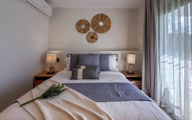 Fantastic new Golf View Apartment