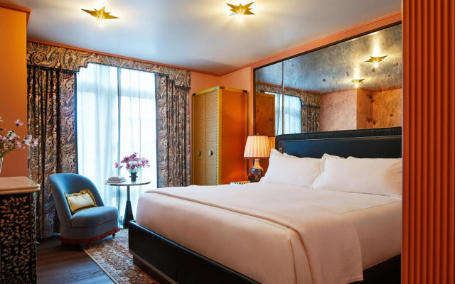 The Fifth Avenue Hotel