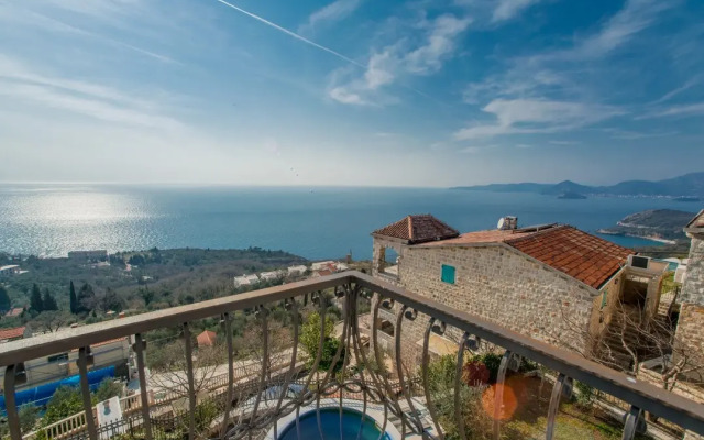 Olive Resort