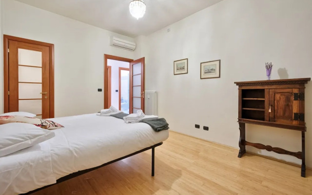 Roomy Apartment Borgo San Paolo
