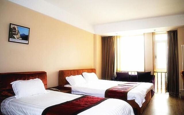 Dalian Sanjin Business Hotel