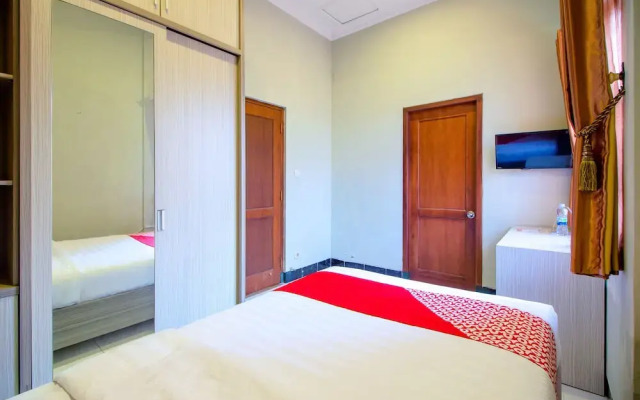 The Doctor'S Guest House by Oyo Rooms