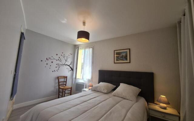 Maison Baraize, 3 pièces, 6 personnes - FR-1-591-319