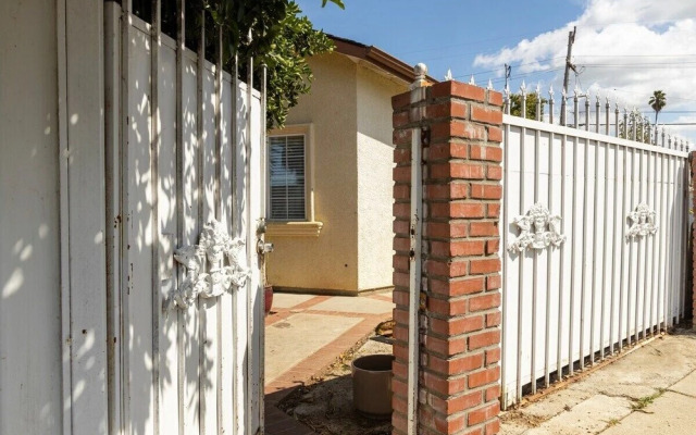 Charming 2-bedroom in East Palo Alto