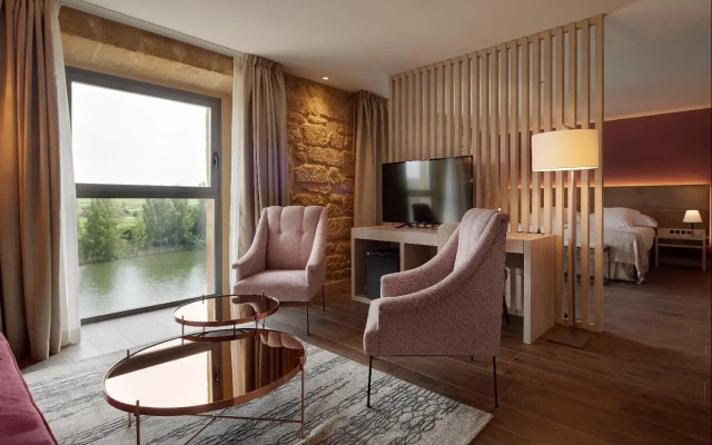 Palacio Tondon, La Rioja Brinas