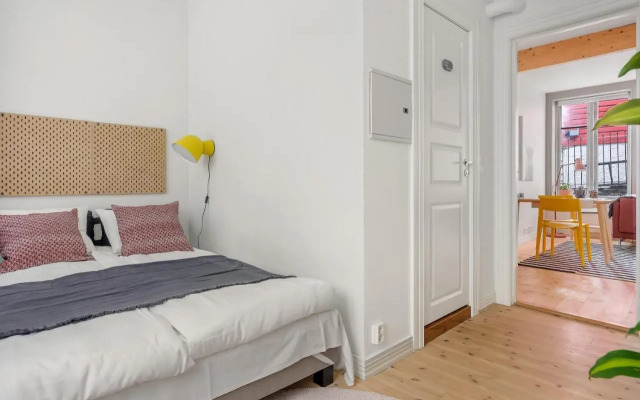 LO Apartments