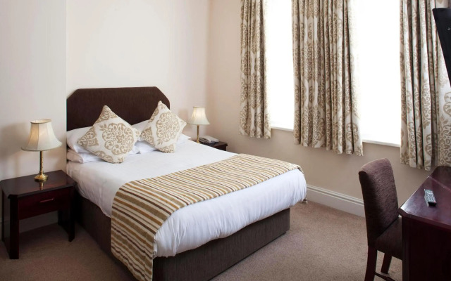 Abbey Sands Hotel