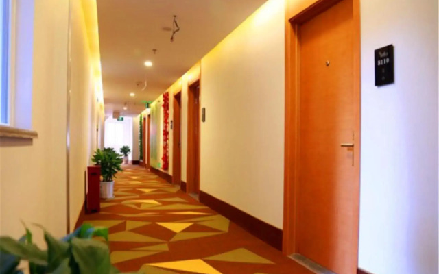 Vatica TianJin DaGang XueFu Road University Town Hotel