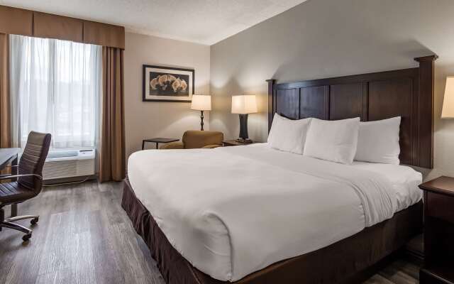 Best Western Paramus Hotel & Suites
