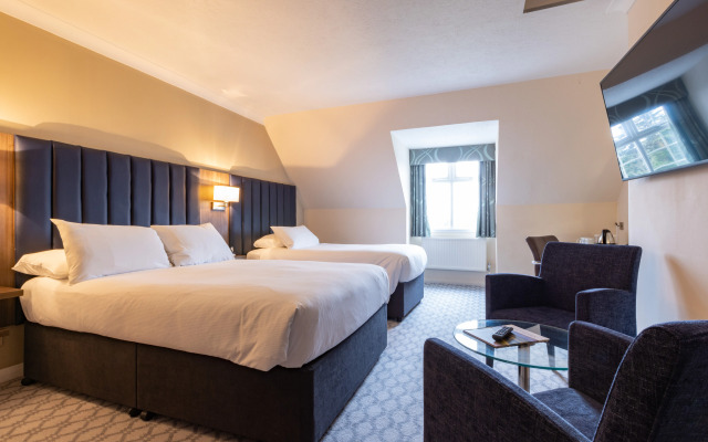 Avisford Park Hotel