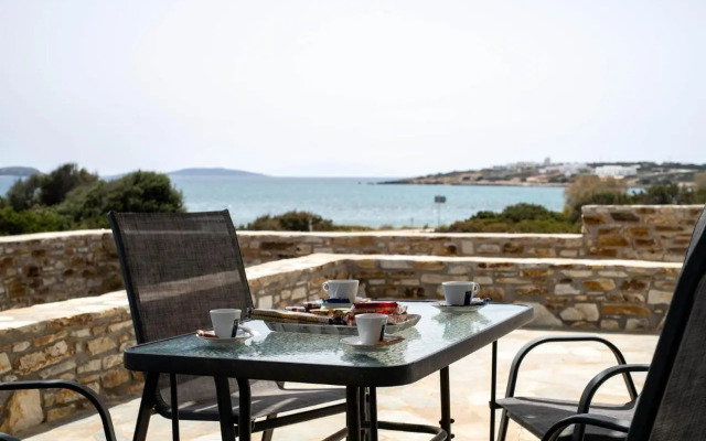 Sand & Waves House