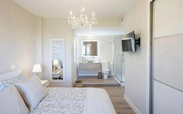 Amazing Duplex Next To The Beach In Marbella