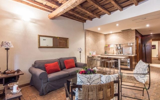 Elegant Campo dei Fiori Roma