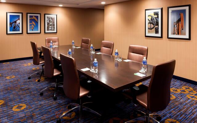 Courtyard by Marriott Houston North/Shenandoah