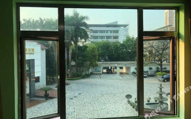 Yuanmeng Business Hotel