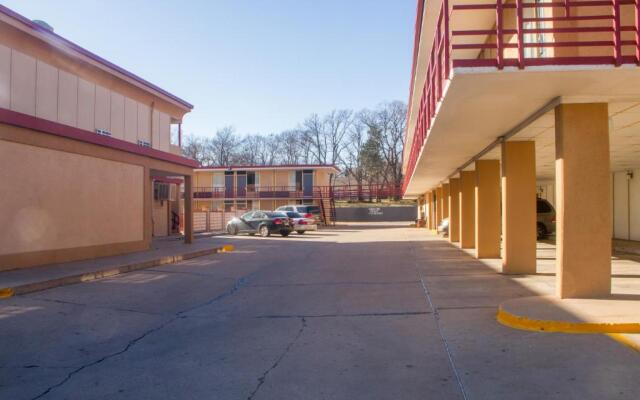 Executive Inn Ponca City