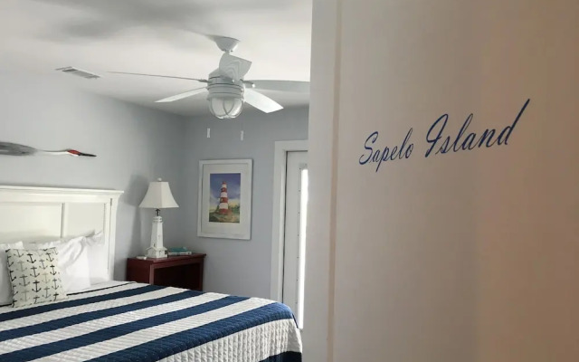 Darien Waterfront Inn