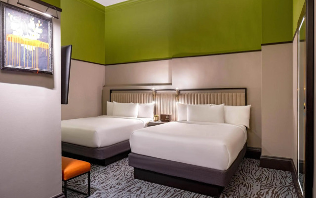 The Pelham Hotel