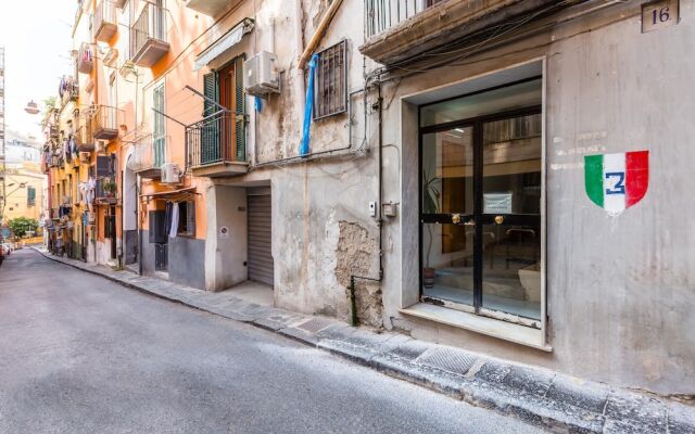 Tolentino Studio Flat by Napoliapartments