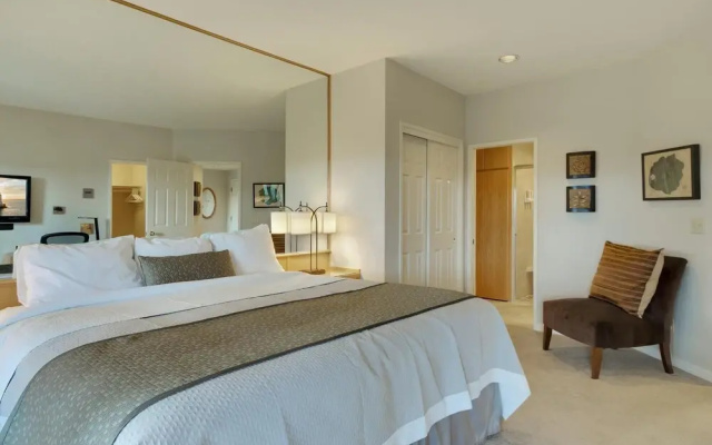 River Ridge 517a