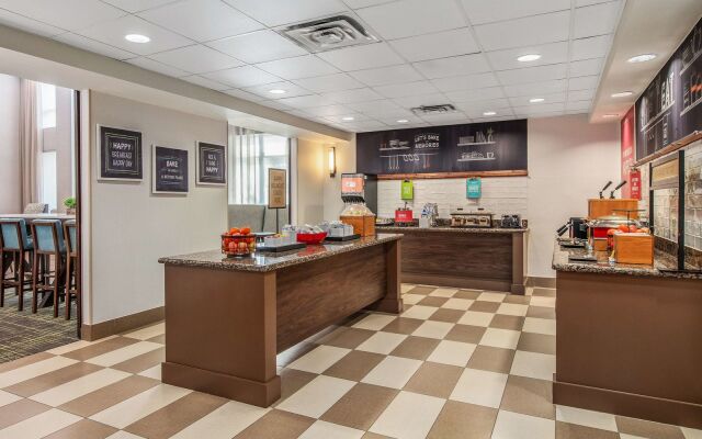 Hampton Inn & Suites-Dallas Allen