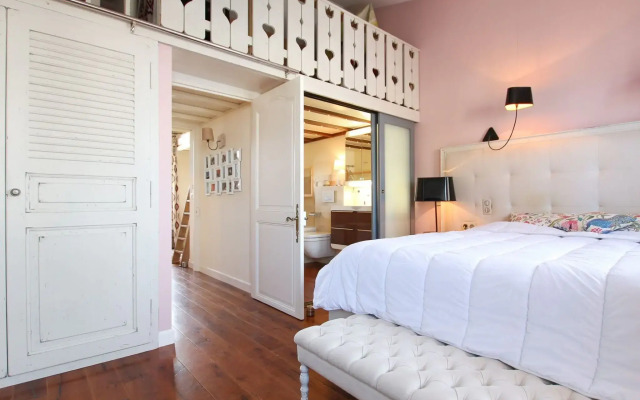 Lovely Holiday Home in Port Grimaud With Terrace
