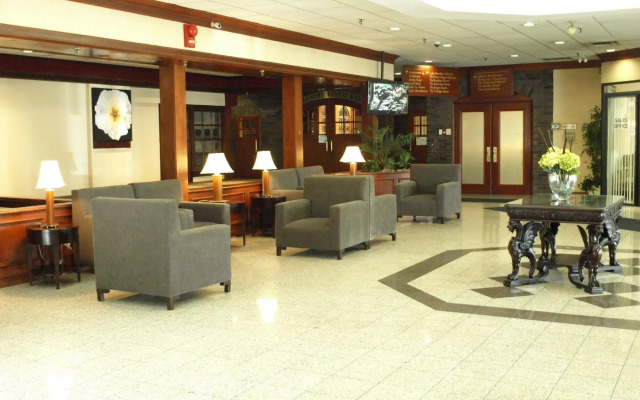 Toronto Plaza Hotel