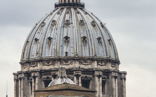 St. Peter Bed in Rome