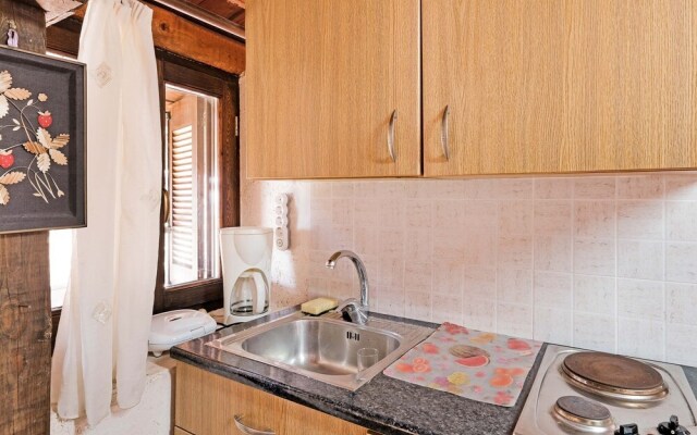 Quaint Holiday Home in Volimes Near Navagio Beach