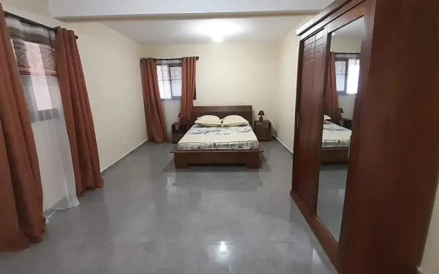 villa luxueuse et meublée plus de 280 m²