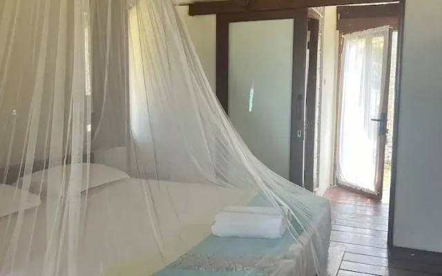 Arys lagoon bungalow & hotel