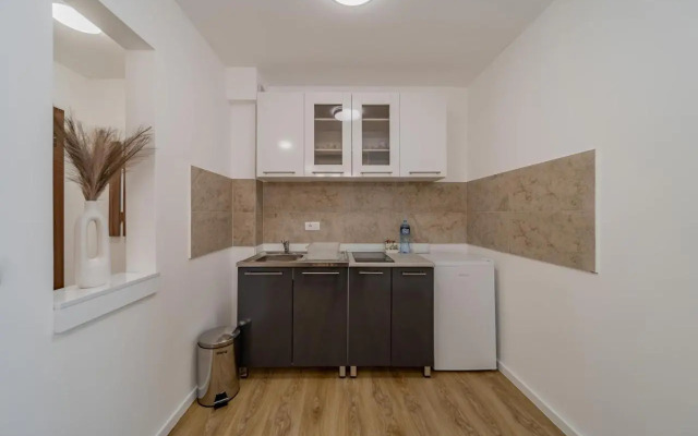 M Apartments