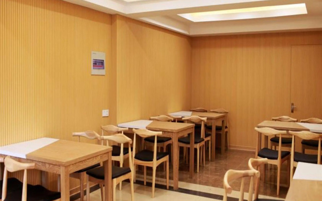 GreenTree Inn Nanjing Olympic Sports Center Store