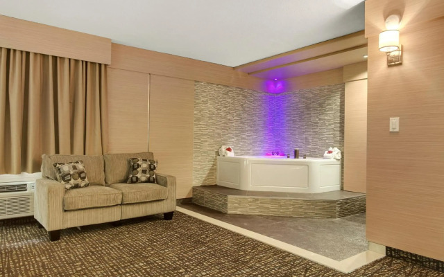 Ocean Beach Palace Hotel and Suites