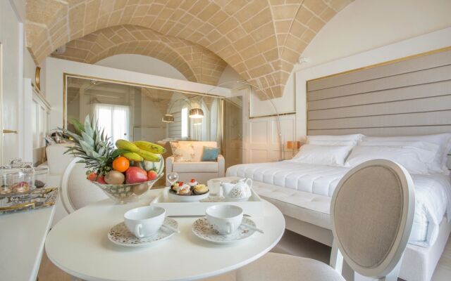 Acquaviva Suites