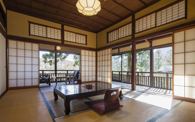 Matsuzakaya Honten