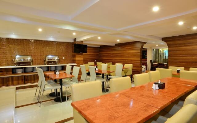 ZEN Rooms Kemang Antasari