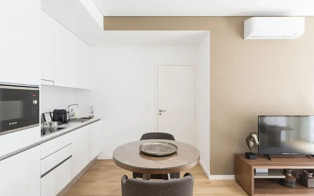 Отель UMA Santa Catarina - Pool & Fitness 