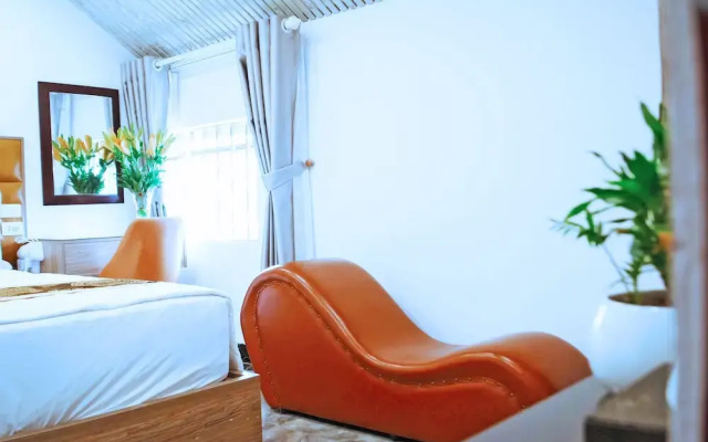 Grad Queen Hotel 2  Ha Dong