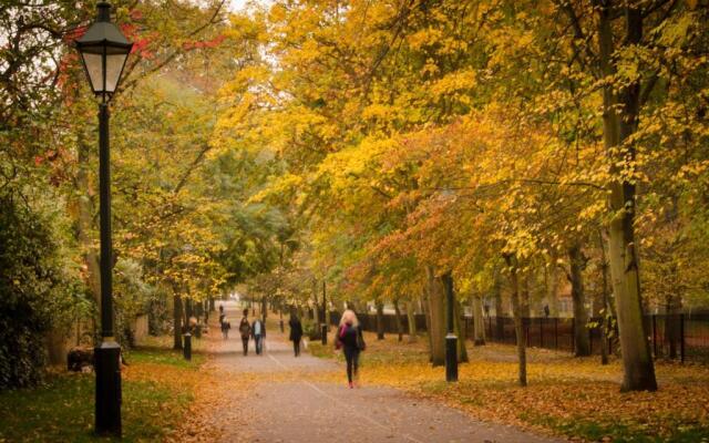 Holiday Inn Express London - Stratford by IHG