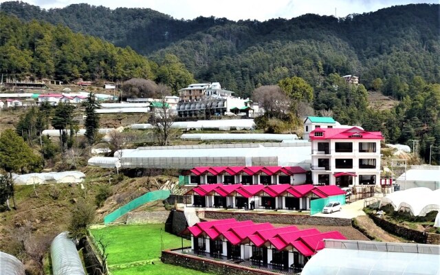 Resort Extreme Village Cottages Chail