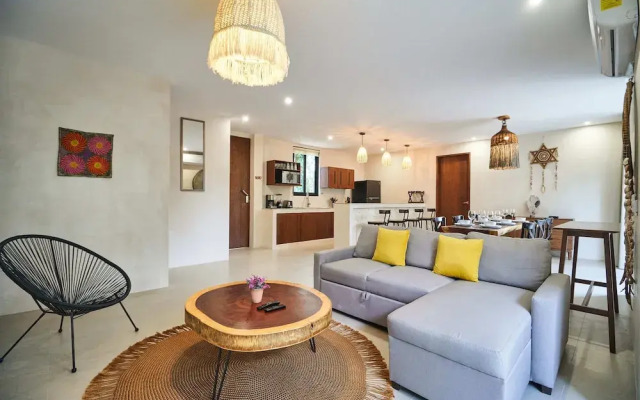 Tanik Tulum By Lockey