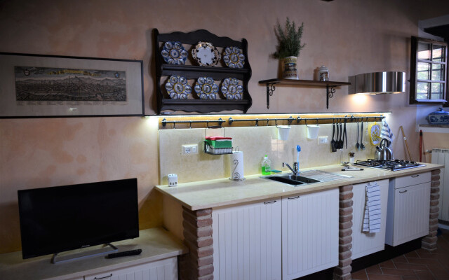 Casa Baronetta - A Cosy Apartment in a Medieval Village