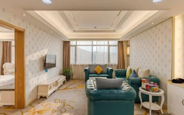 Tianyue Junlan Hotel