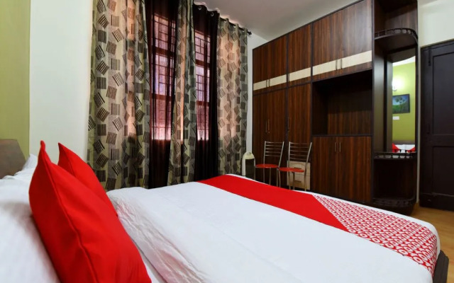 OYO 14122 Home Modern 2BHK Hills View Himuda Colony Kasumptti