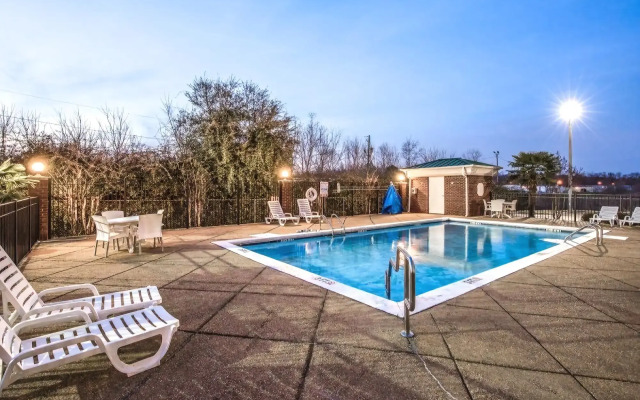 Stay Inn & Suites Montgomery